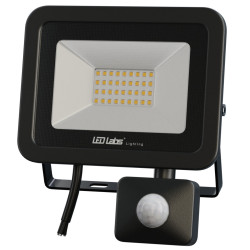Halogen LED 30W + Sensor NW IP44 z czujnikiem PIR, LED LABS slim PIR-Oświetlenie